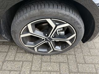 Voertuigafbeelding 4