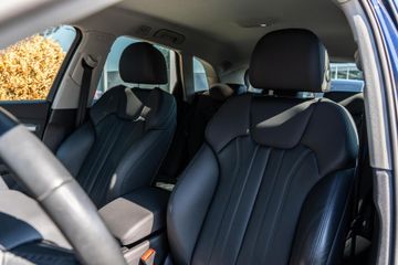 Voertuigafbeelding 9