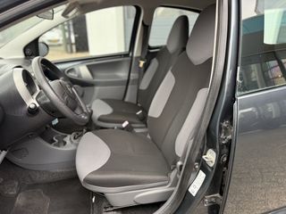 Voertuigafbeelding 9