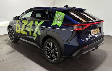 Voertuigafbeelding 8