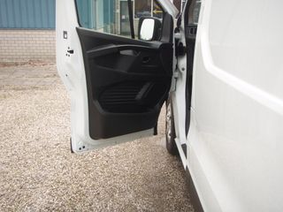 Voertuigafbeelding 9