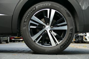 Voertuigafbeelding 10