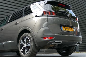 Voertuigafbeelding 7