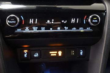 Voertuigafbeelding 12