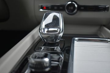 Voertuigafbeelding 31