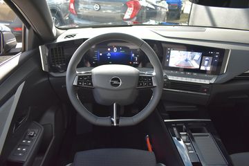 Voertuigafbeelding 13