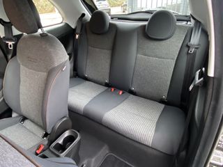 Voertuigafbeelding 6