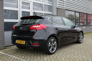 Voertuigafbeelding 4