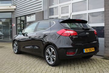 Voertuigafbeelding 6