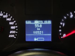 Voertuigafbeelding 9