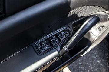 Voertuigafbeelding 21