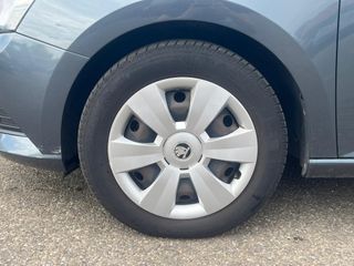 Voertuigafbeelding 24