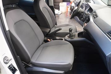 Voertuigafbeelding 9