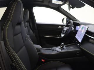 Voertuigafbeelding 12