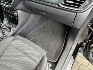 Voertuigafbeelding 31