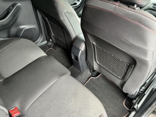 Voertuigafbeelding 33