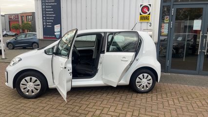 Voertuigafbeelding 3