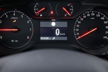 Voertuigafbeelding 16