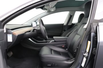 Voertuigafbeelding 9