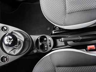 Voertuigafbeelding 14