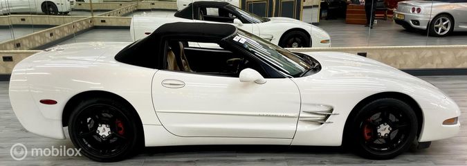 Voertuigafbeelding 12