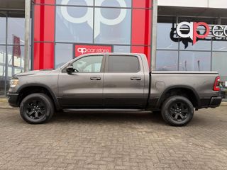 Voertuigafbeelding 3