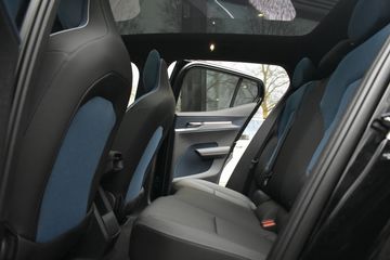 Voertuigafbeelding 10