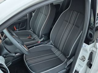 Voertuigafbeelding 22