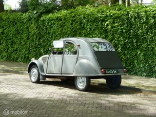 Voertuigafbeelding 12