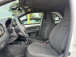 Voertuigafbeelding 13