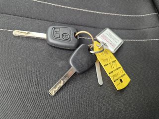 Voertuigafbeelding 7