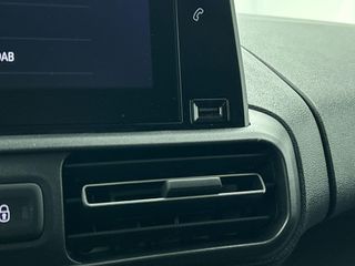 Voertuigafbeelding 32