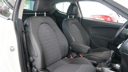 Voertuigafbeelding 27