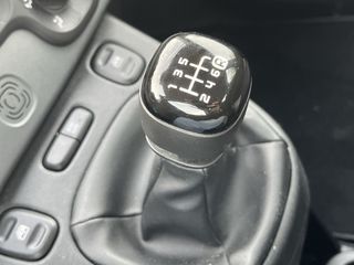 Voertuigafbeelding 15