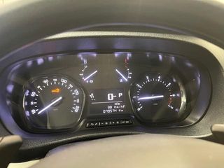 Voertuigafbeelding 19