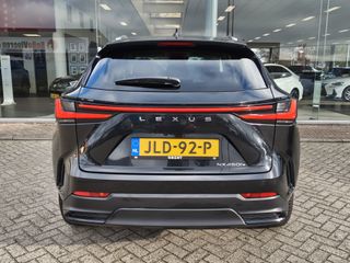 Voertuigafbeelding 6