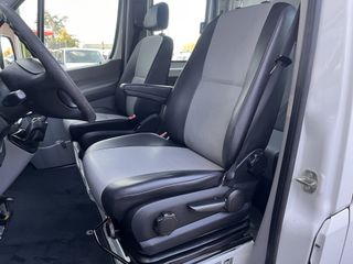 Voertuigafbeelding 36