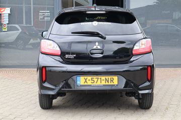 Voertuigafbeelding 4