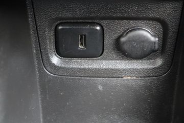 Voertuigafbeelding 24