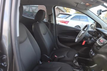 Voertuigafbeelding 27