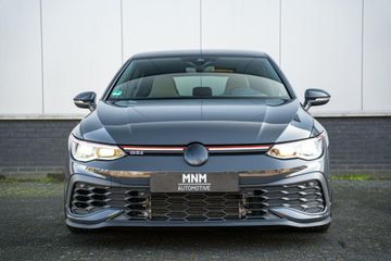 Voertuigafbeelding 1