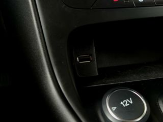 Voertuigafbeelding 12