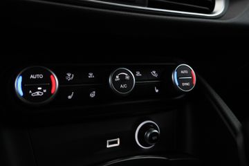 Voertuigafbeelding 36