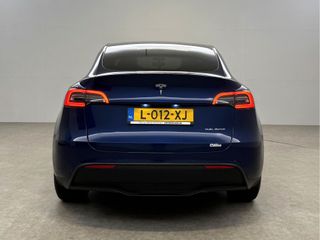 Voertuigafbeelding 12