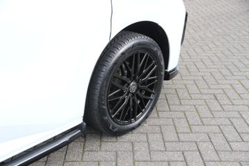 Voertuigafbeelding 5