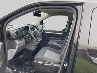 Voertuigafbeelding 11