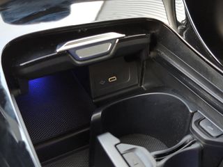 Voertuigafbeelding 23