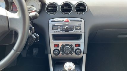 Voertuigafbeelding 14