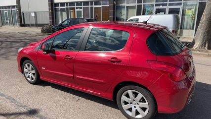 Voertuigafbeelding 9