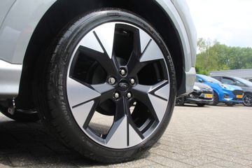 Voertuigafbeelding 14